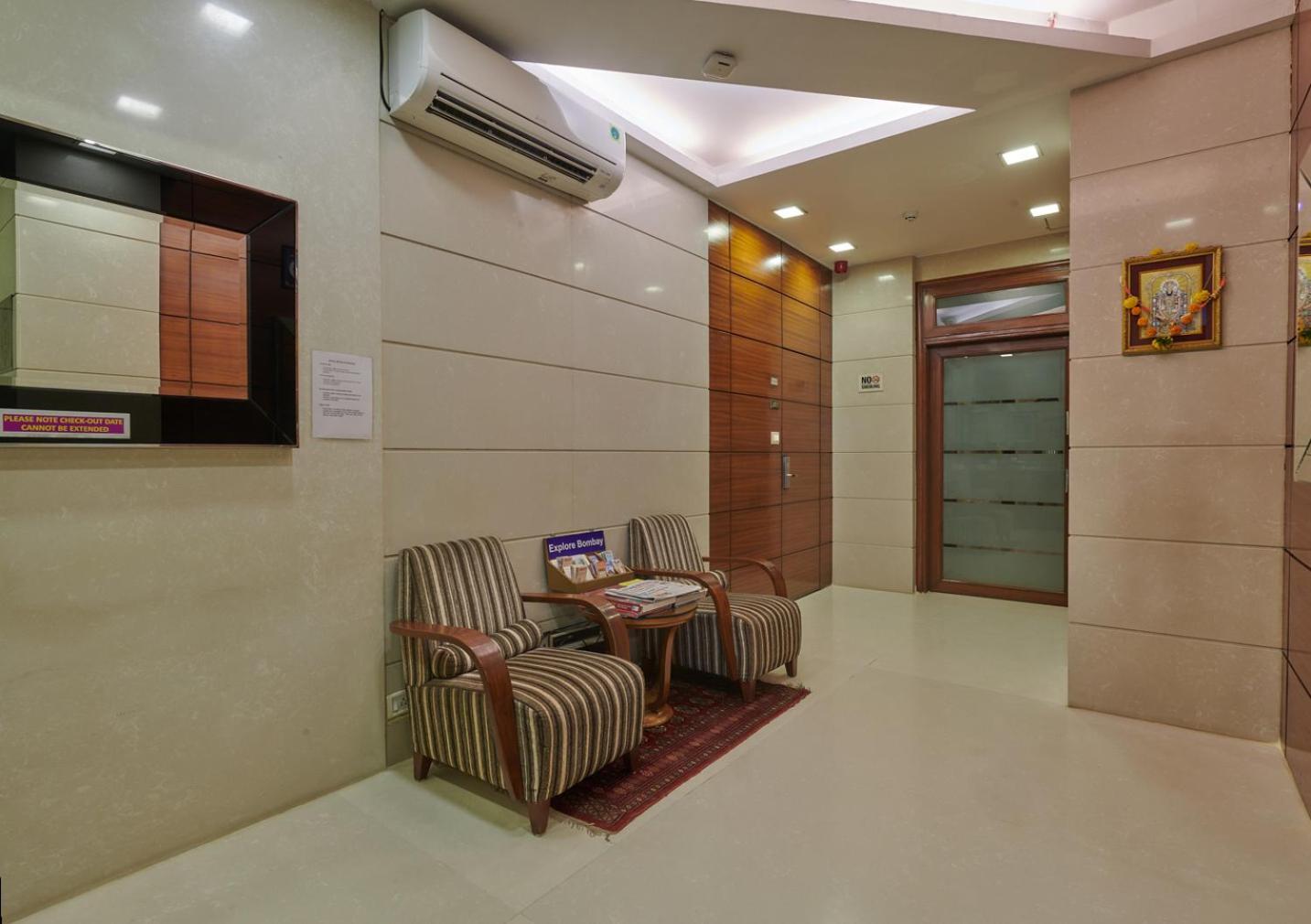 Bentley Hotel Marine Drive Bombaim Exterior foto